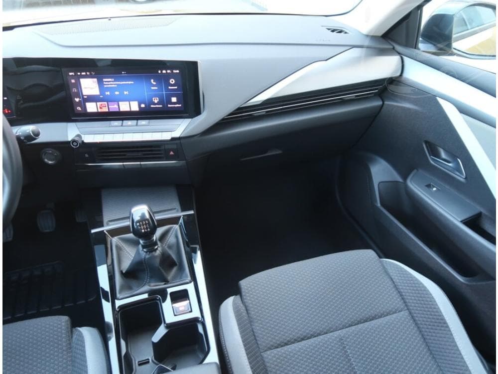 2023 Opel ASTRA - 29