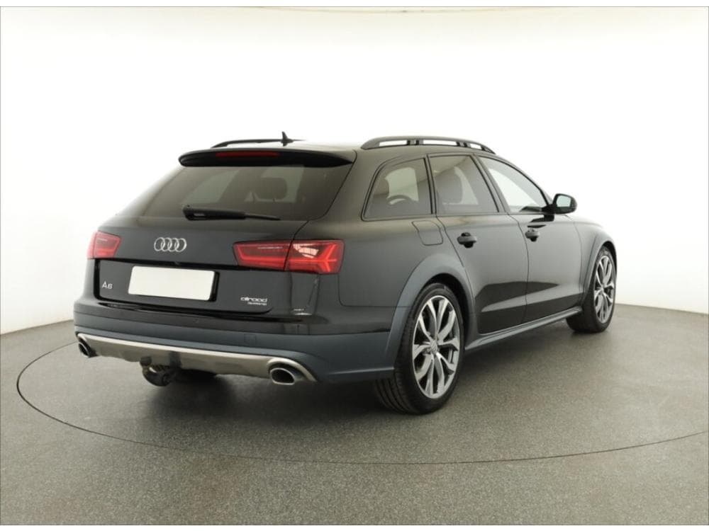 2018 Audi ALLROAD - 13