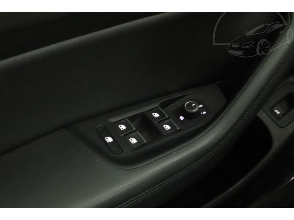 2016 Volkswagen PASSAT - 37