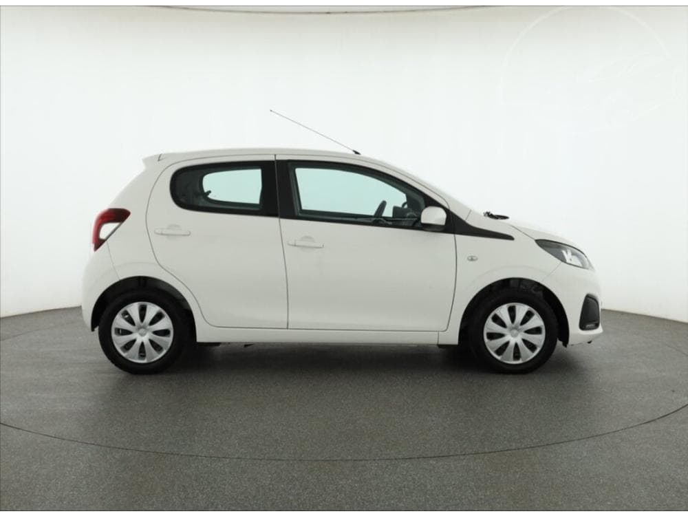 2019 Peugeot 107 - 11