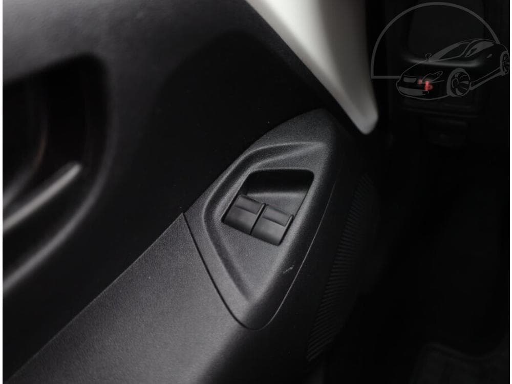 2019 Peugeot 107 - 25