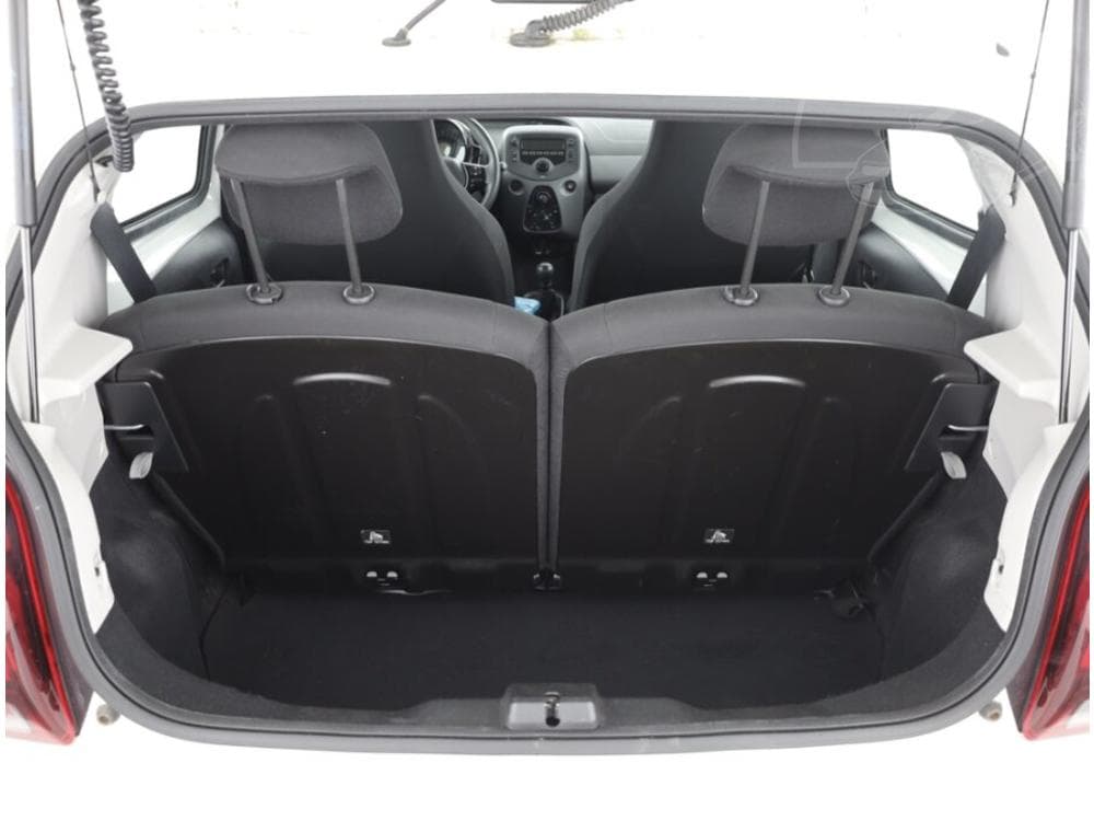 2019 Peugeot 107 - 27
