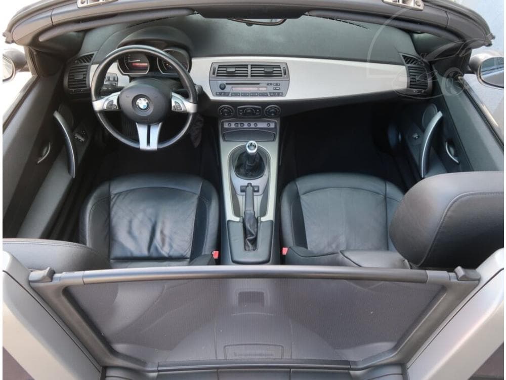 2005 BMW Z4 - 31