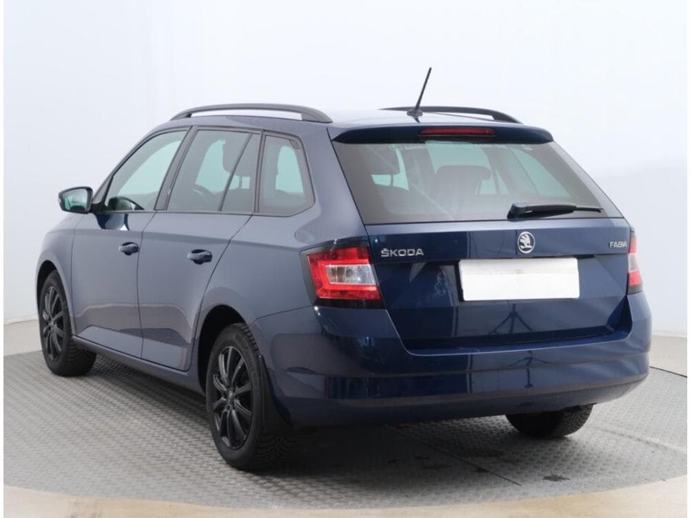 2015 Škoda FABIA - 7