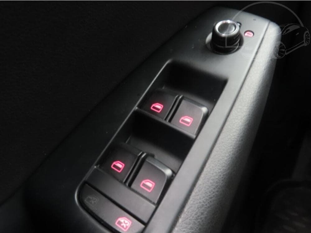 2011 Audi Q5 - 27