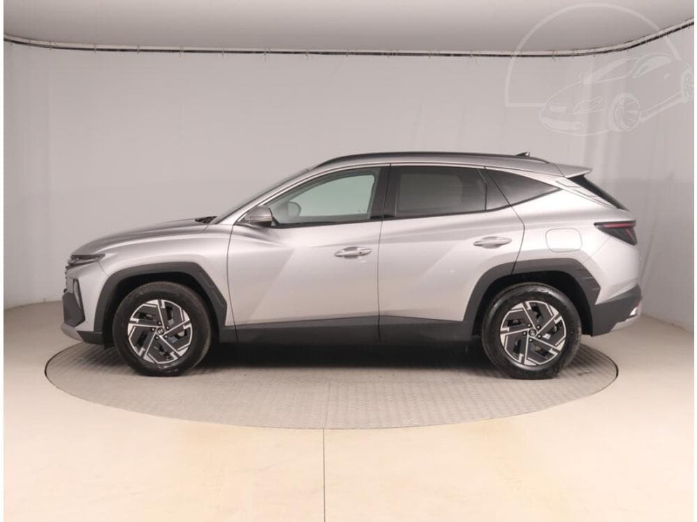 2024 Hyundai TUCSON - 9