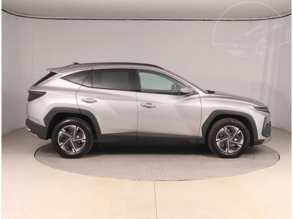 2024 Hyundai TUCSON - 21