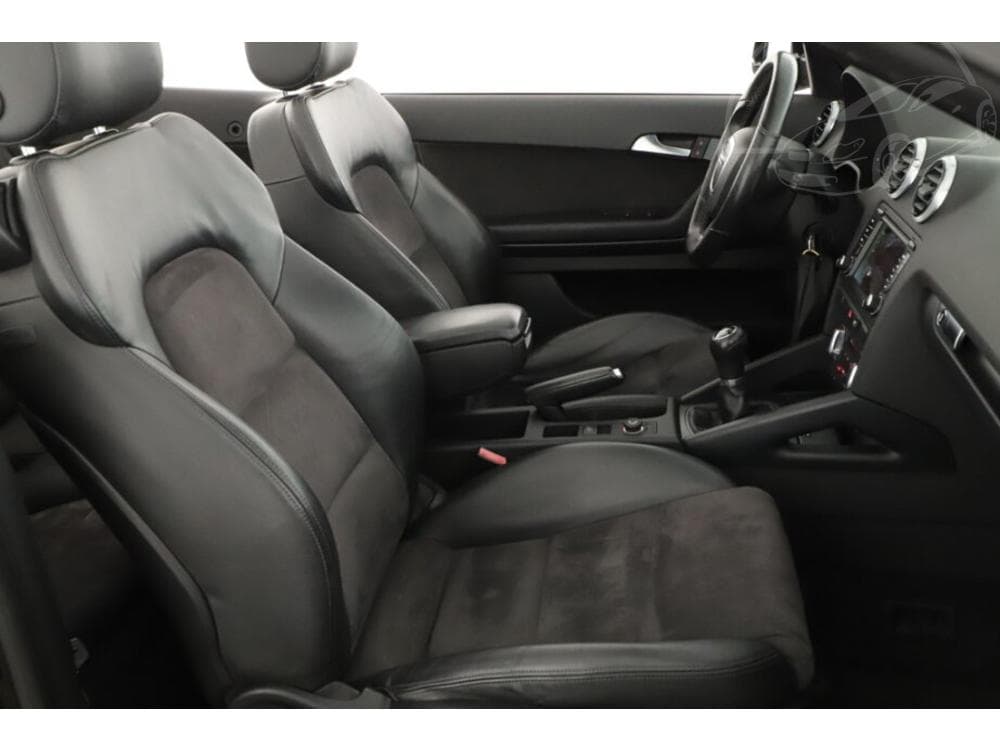 2011 Audi A3 - 25