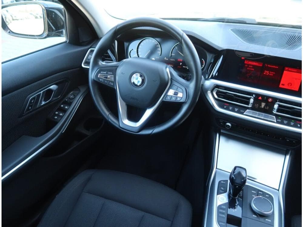 2020 BMW 3-SERIES - 13