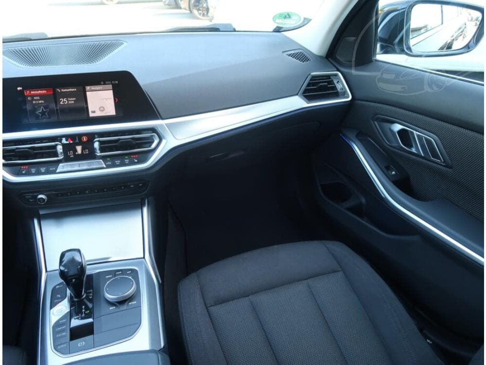 2020 BMW 3-SERIES - 15