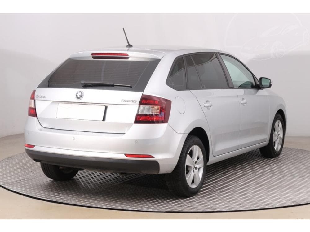 2018 Škoda RAPID - 9