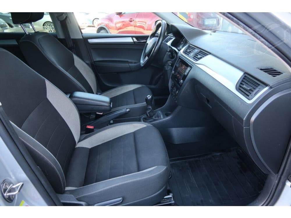 2018 Škoda RAPID - 17