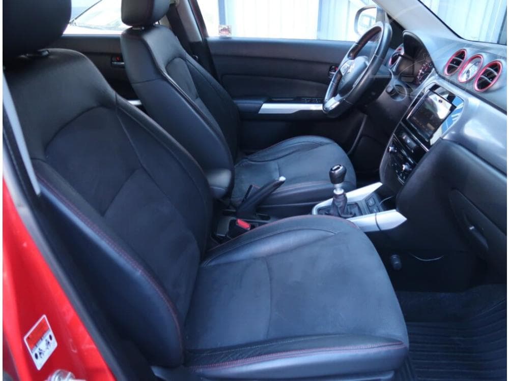 2017 Suzuki VITARA - 33