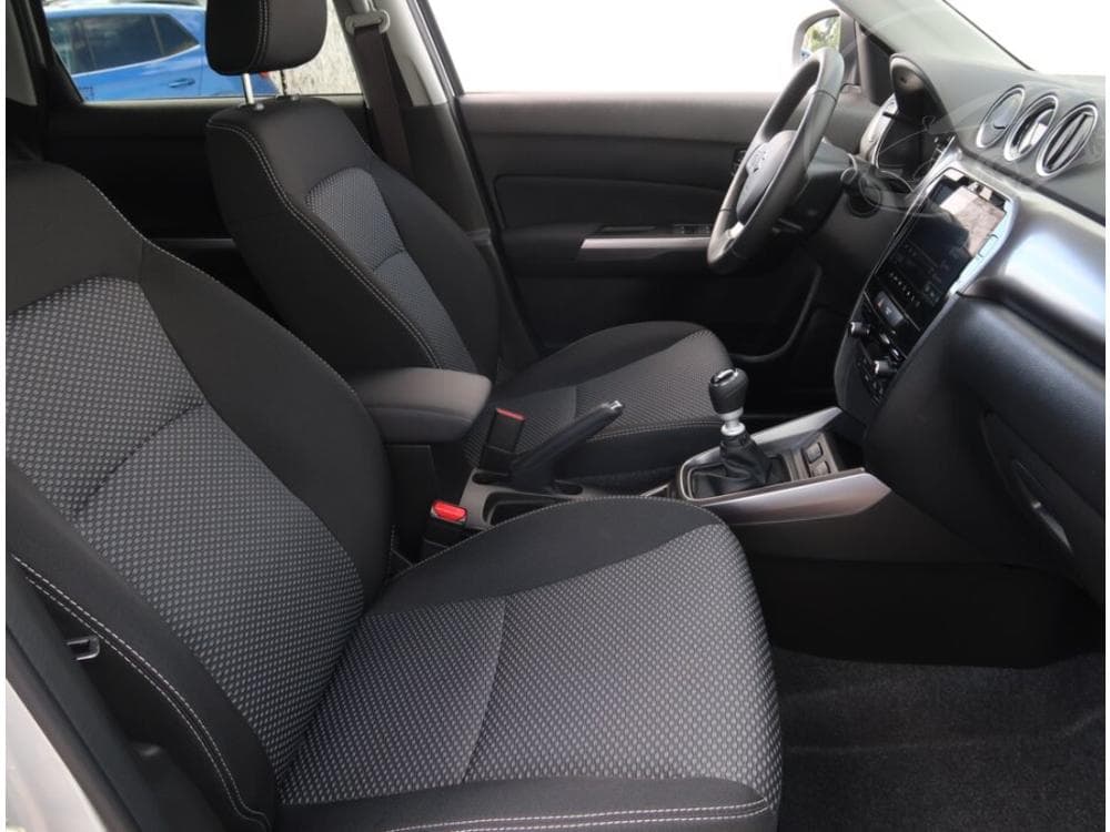 2025 Suzuki VITARA - 25