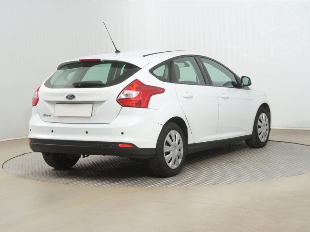 2012 Ford FOCUS - 13