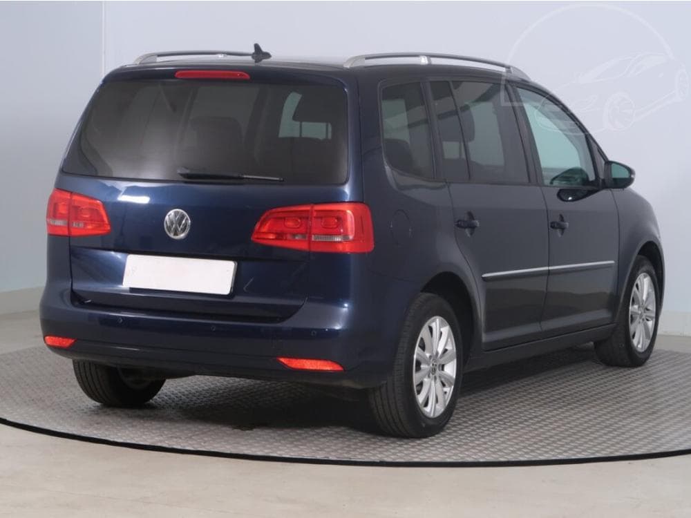 2011 Volkswagen TOURAN - 9