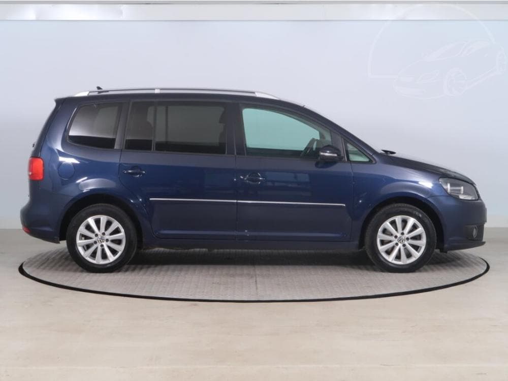 2011 Volkswagen TOURAN - 11