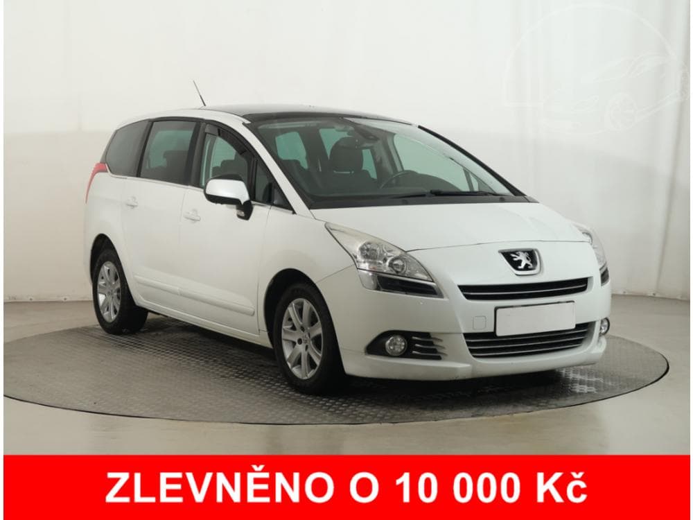 2011 Peugeot 5008