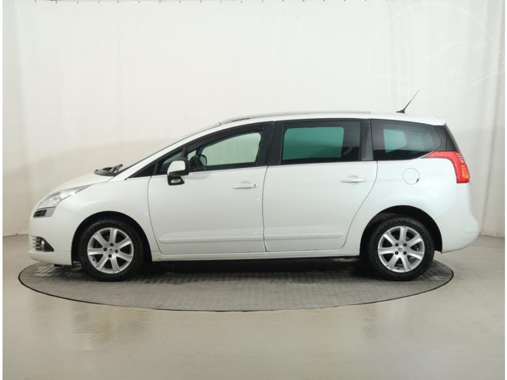 2011 Peugeot 5008 - 3