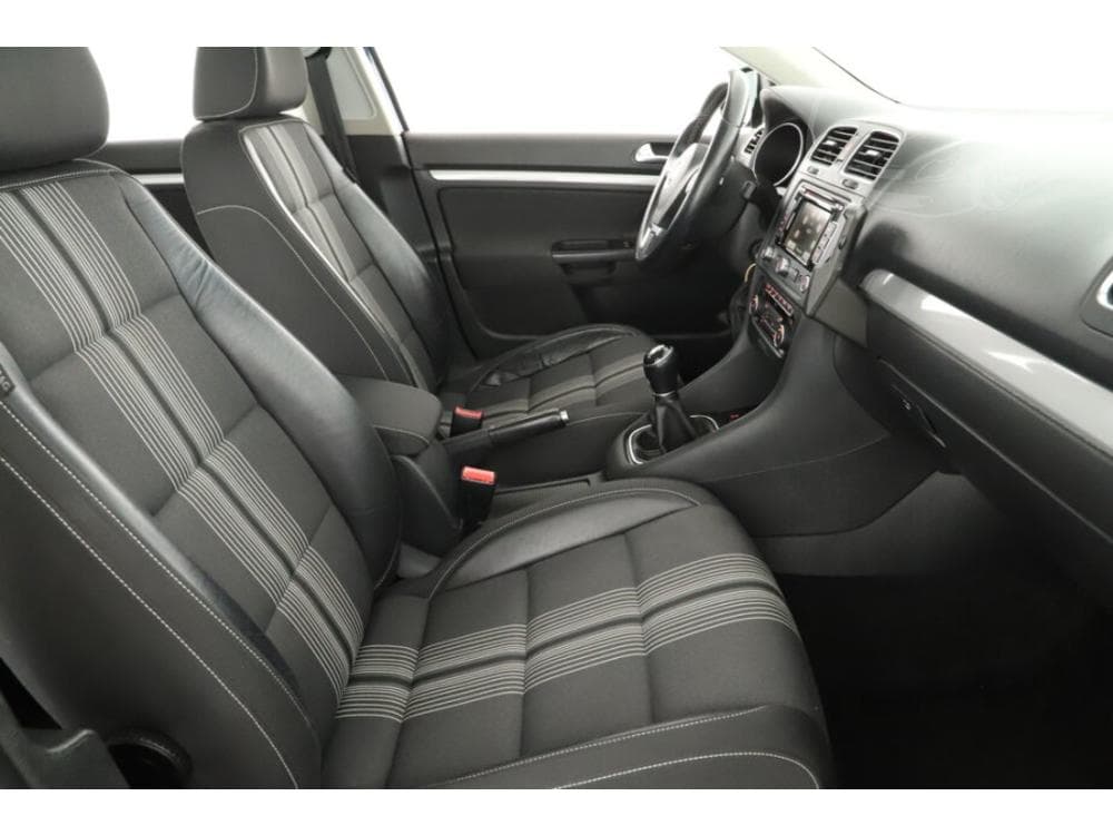 2012 Volkswagen GOLF - 7