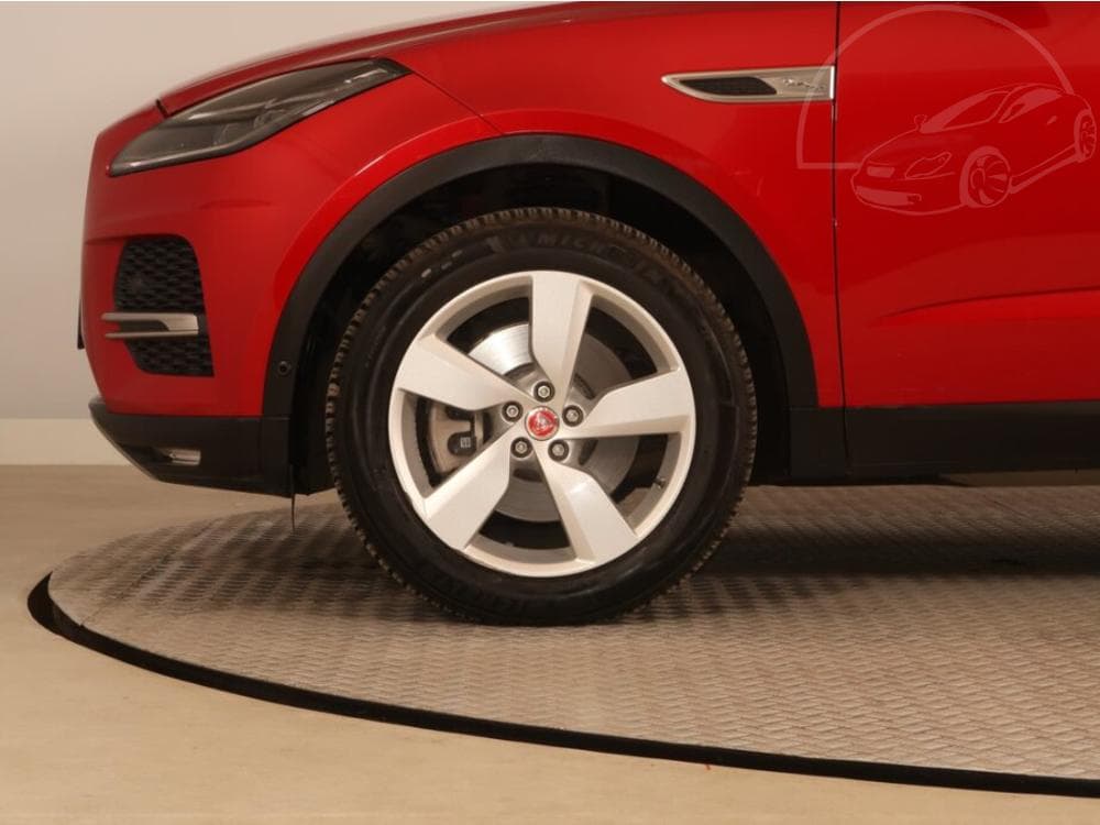 2021 Jaguar E-PACE - 29