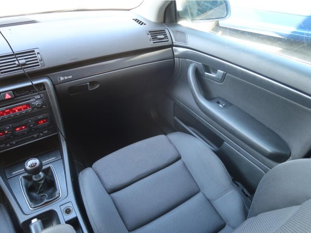 2004 Audi A4 - 8