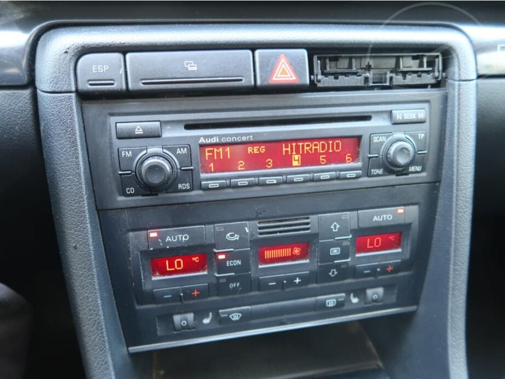 2004 Audi A4 - 12