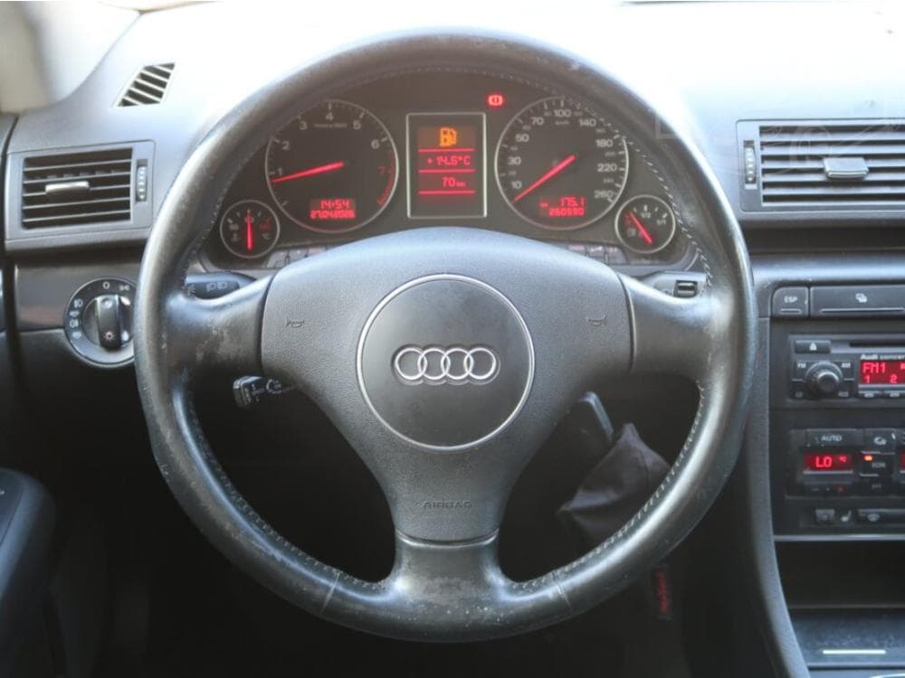 2004 Audi A4 - 14