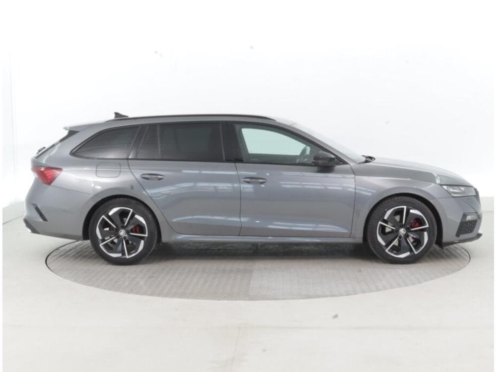 2022 Škoda OCTAVIA - 11