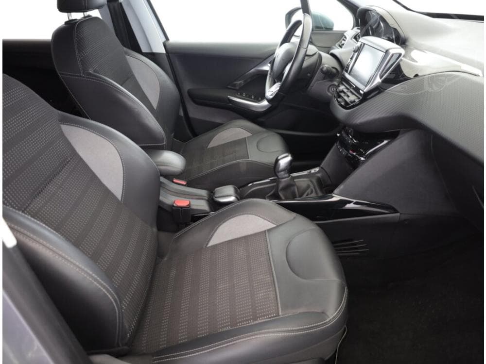 2018 Peugeot 2008 - 7
