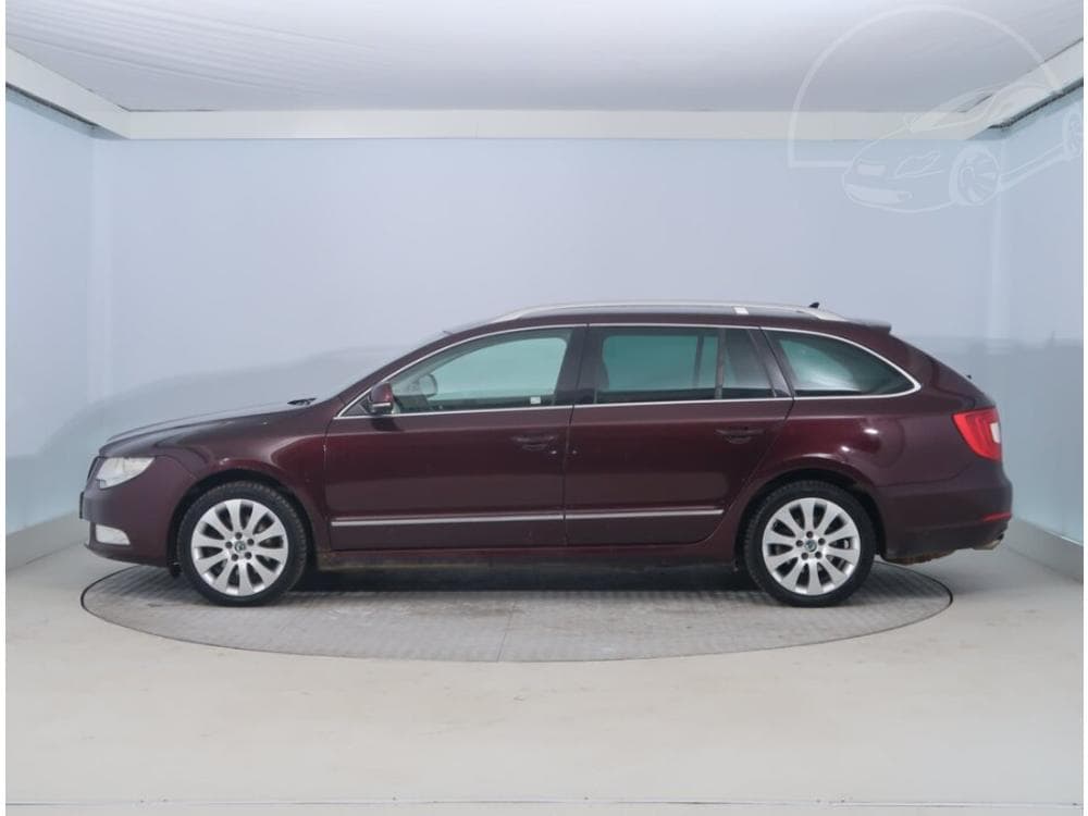2010 Škoda SUPERB - 3