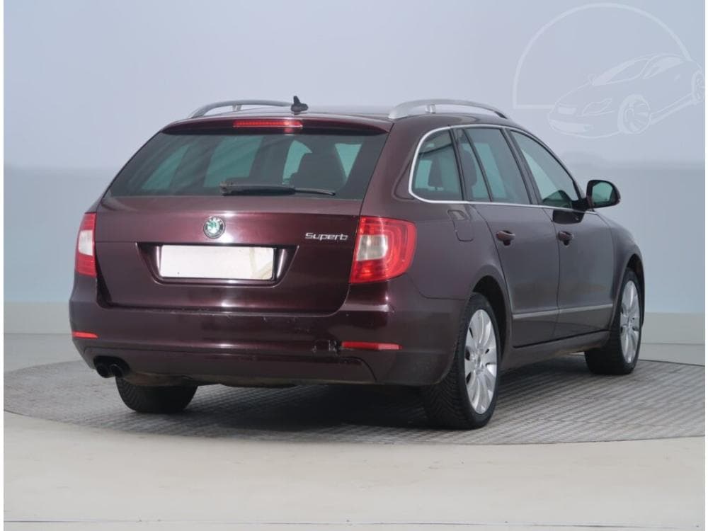 2010 Škoda SUPERB - 5