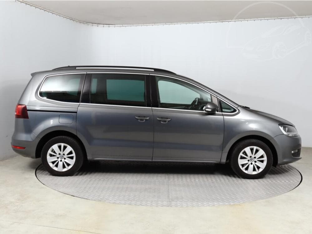 2017 Volkswagen SHARAN - 16