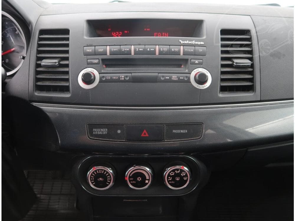2010 Mitsubishi LANCER - 12