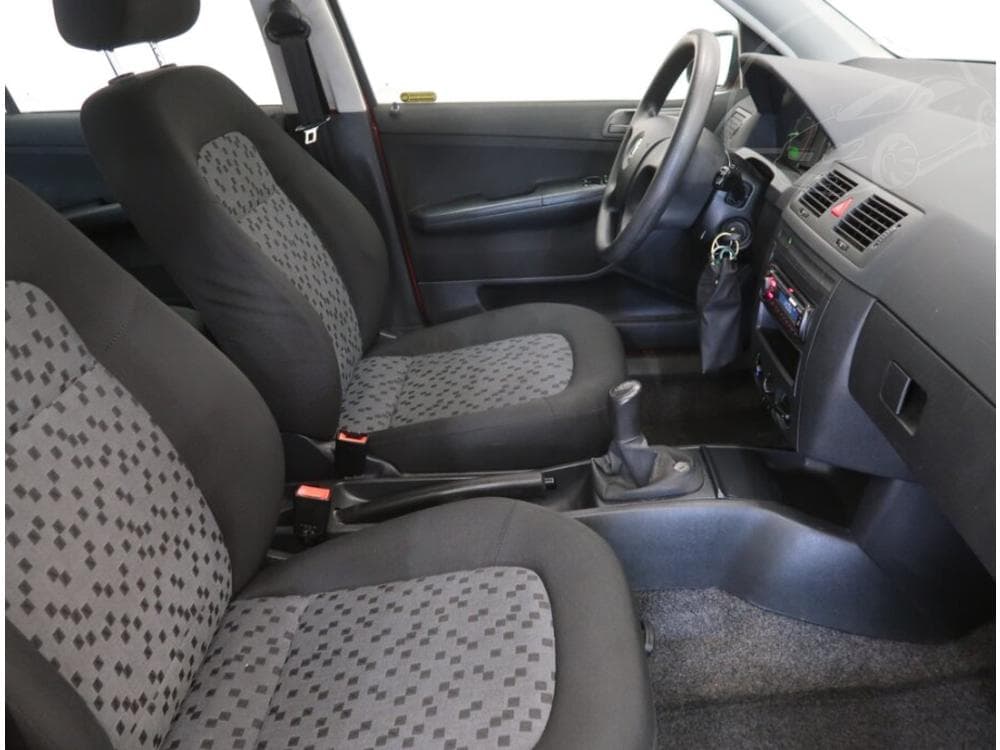 2007 Škoda FABIA - 9