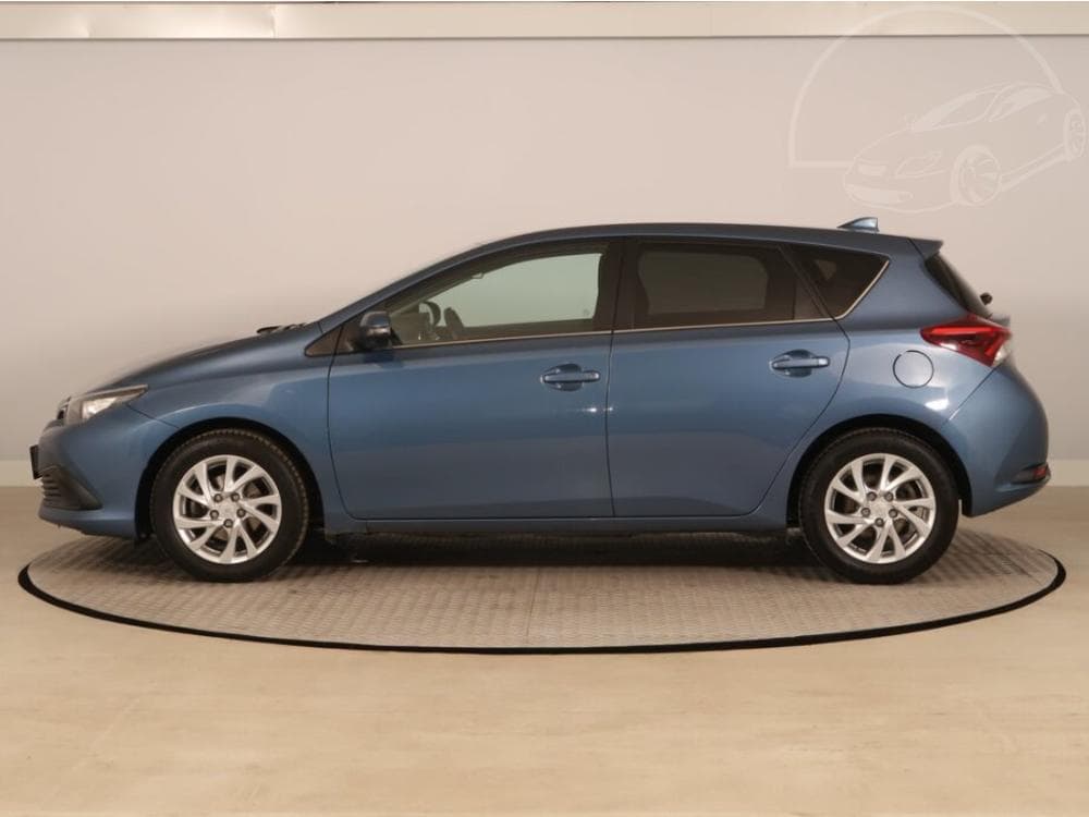 2017 Toyota AURIS - 3