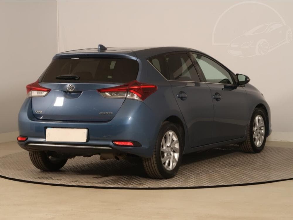2017 Toyota AURIS - 5