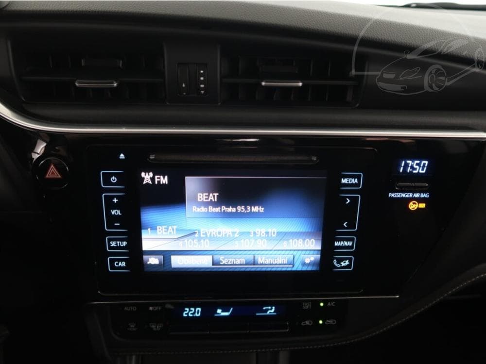 2017 Toyota AURIS - 12