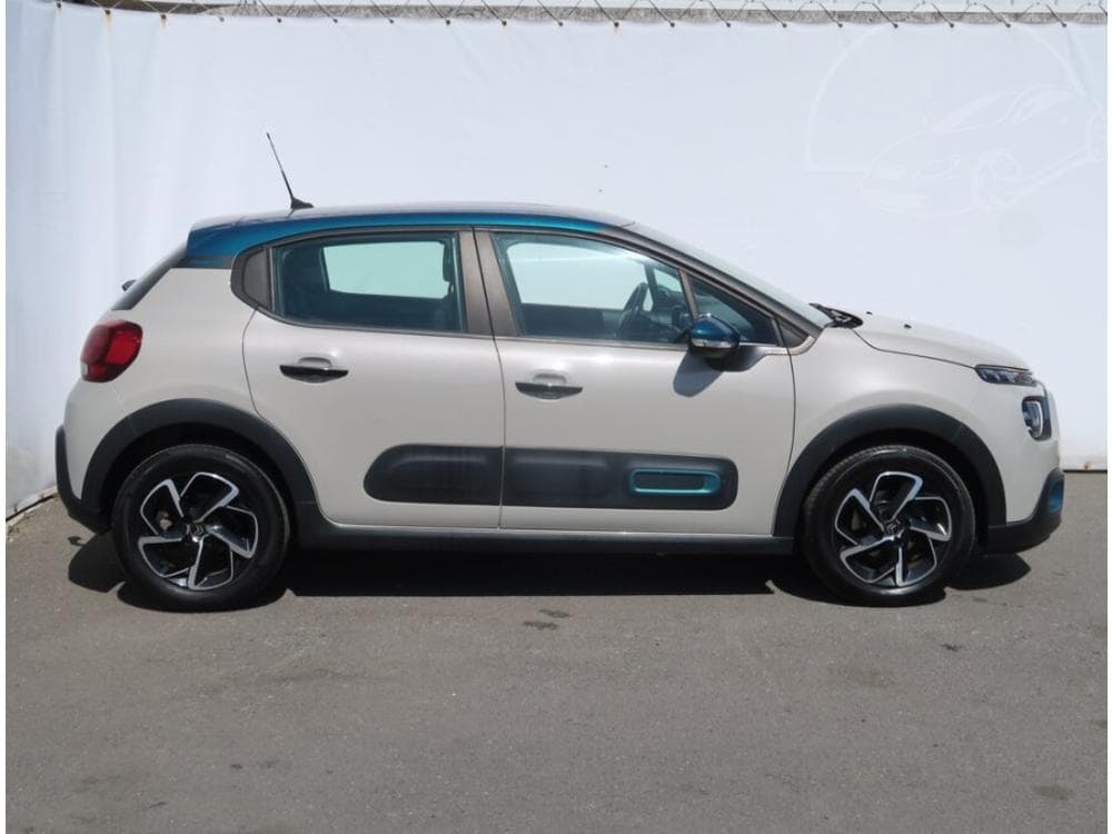 2021 Citroen C3 - 16