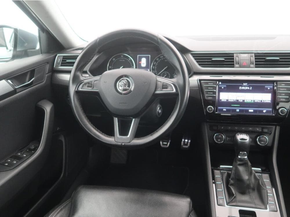 2015 Škoda SUPERB - 7