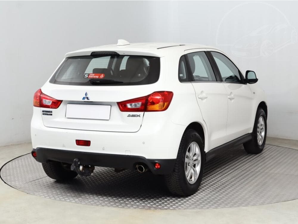 2017 Mitsubishi ASX - 13