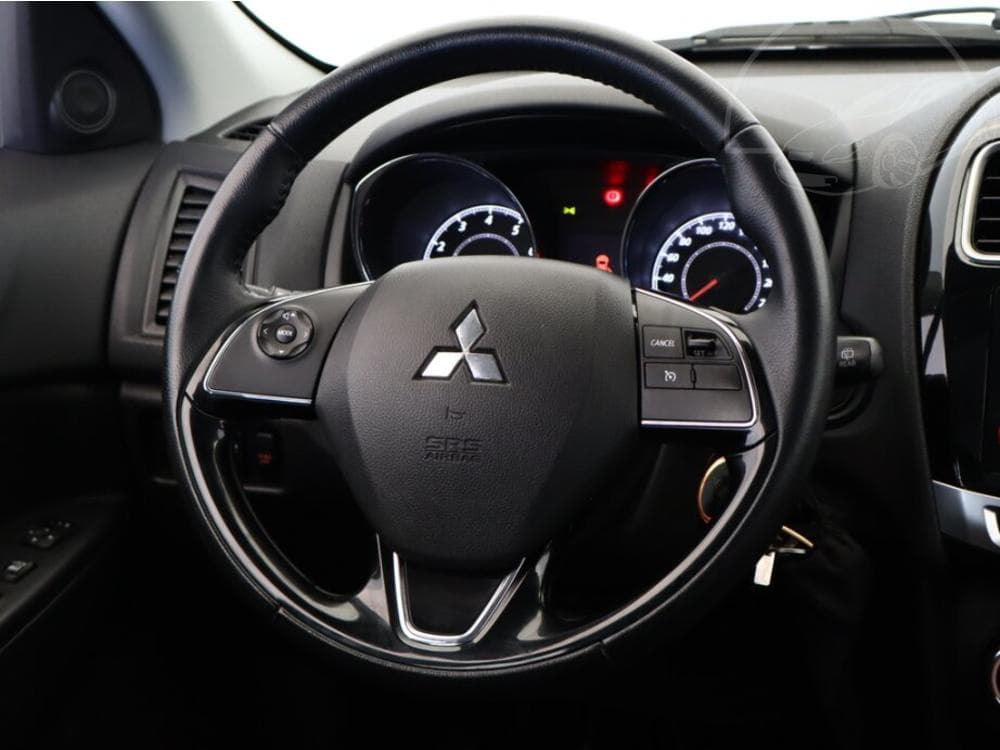 2017 Mitsubishi ASX - 37