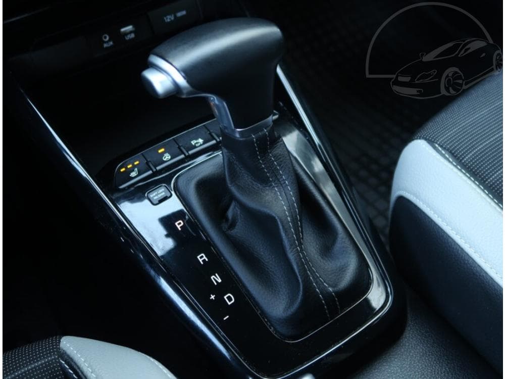 2020 Kia STONIC - 37