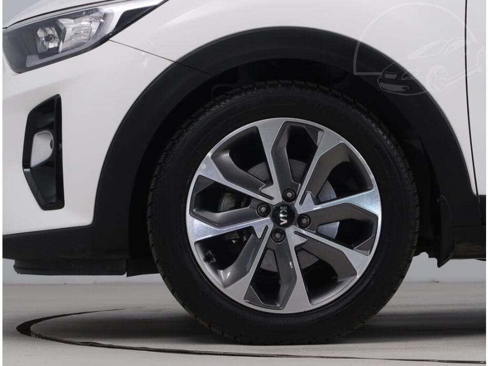 2020 Kia STONIC - 43