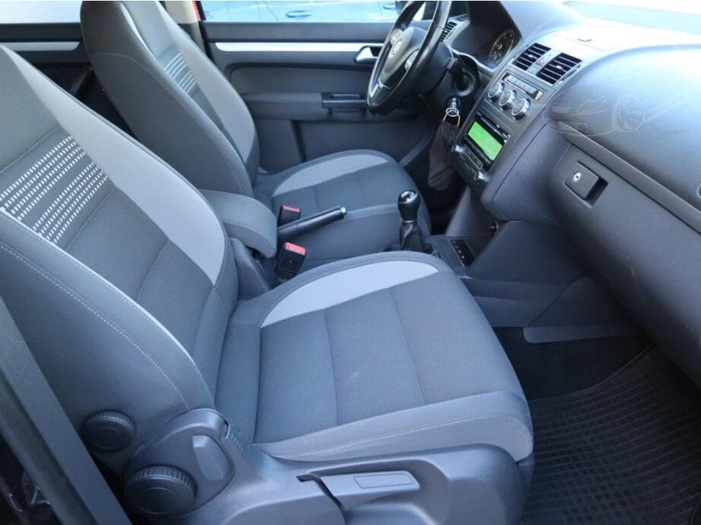 2013 Volkswagen TOURAN - 9