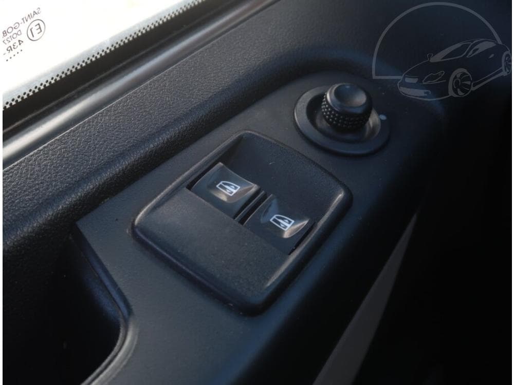 2015 Renault TRAFIC - 10