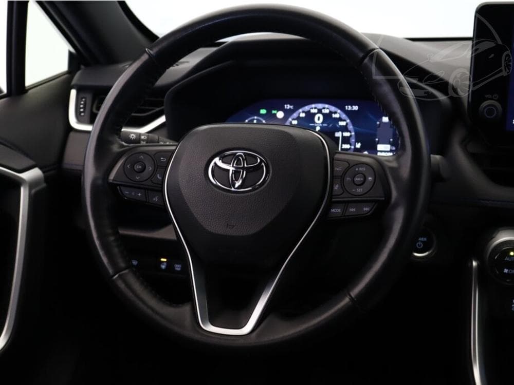 2024 Toyota RAV4 - 40