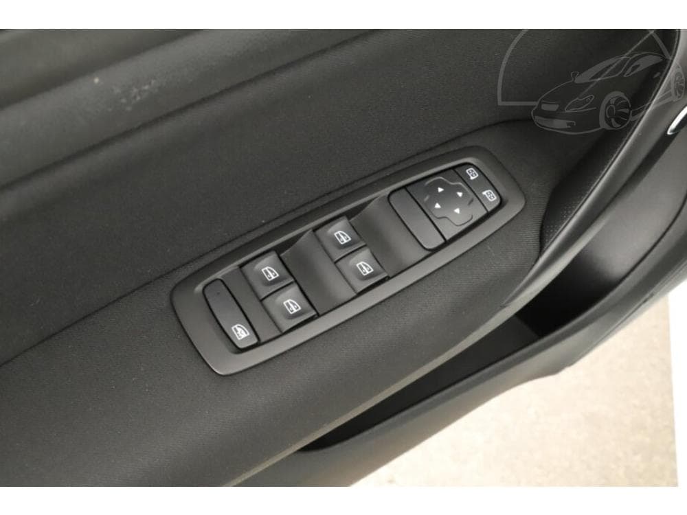 2016 Renault MEGANE - 13