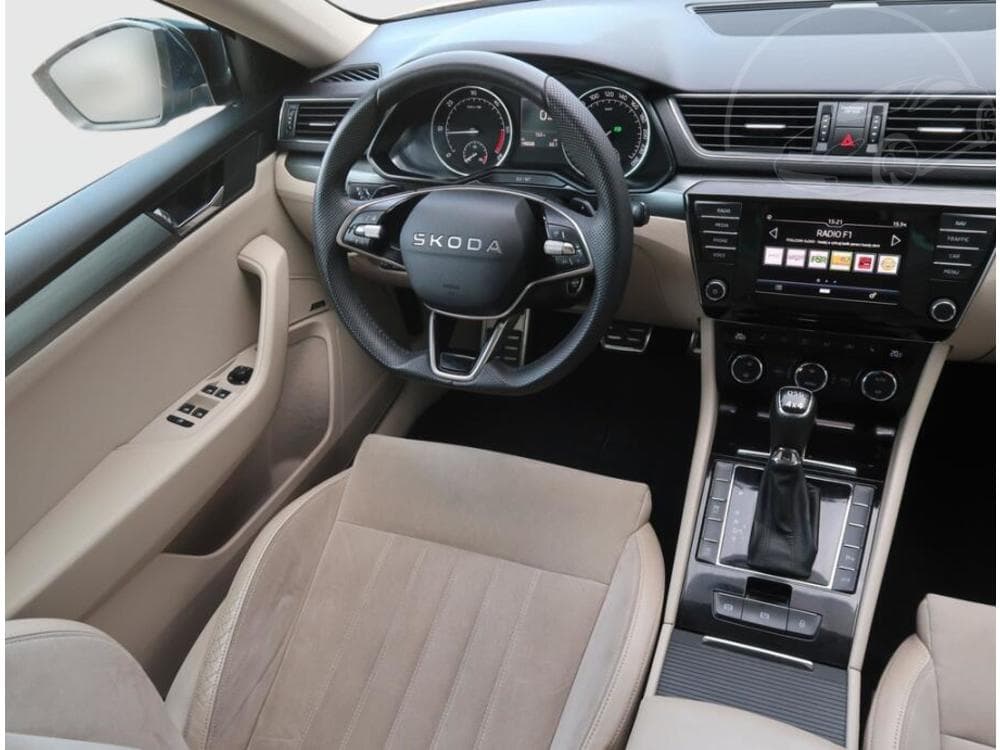 2015 Škoda SUPERB - 7