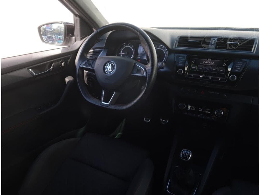 2020 Škoda FABIA - 19
